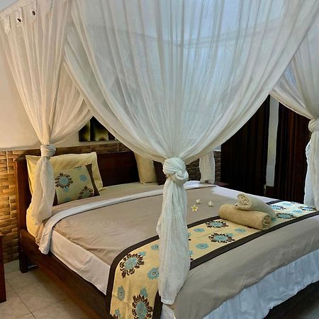 Zoe Bungalows Gili Trawangan Exterior photo