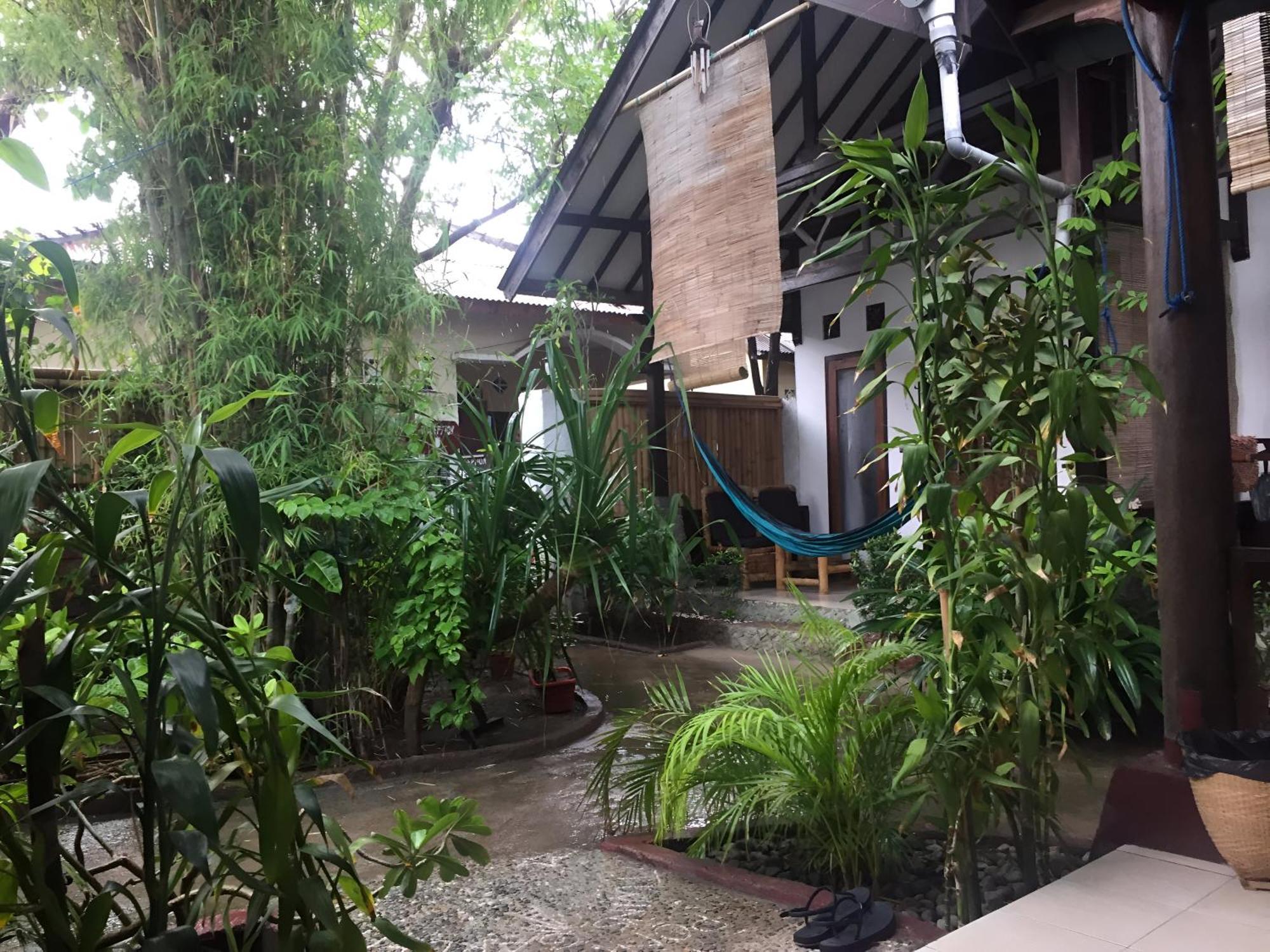 Zoe Bungalows Gili Trawangan Exterior photo